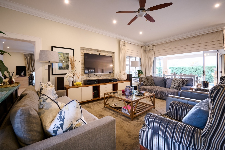 4 Bedroom Property for Sale in Waterfall Country Village Gauteng