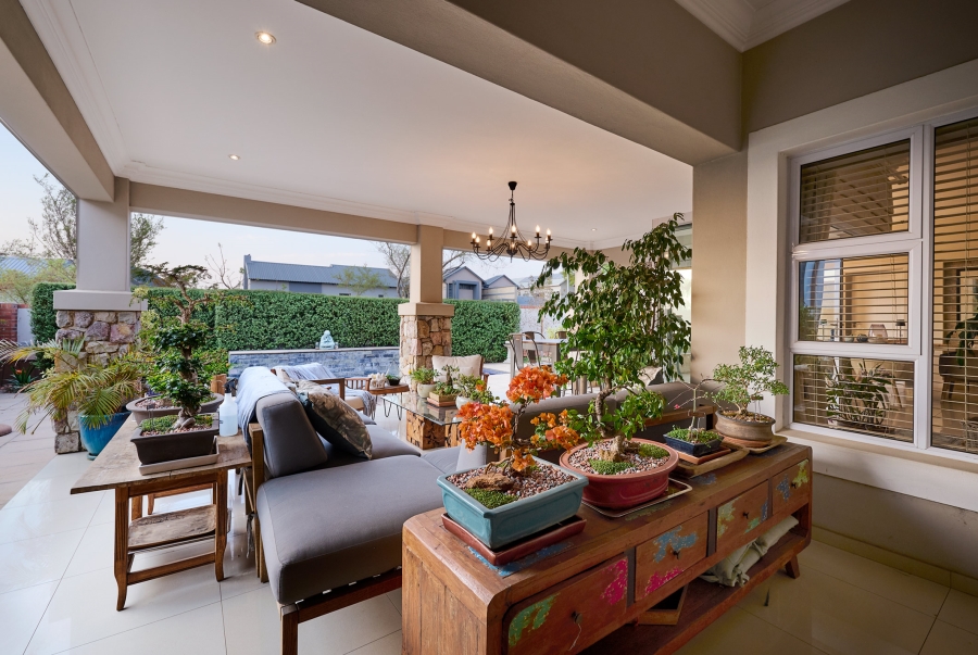 4 Bedroom Property for Sale in Waterfall Country Village Gauteng