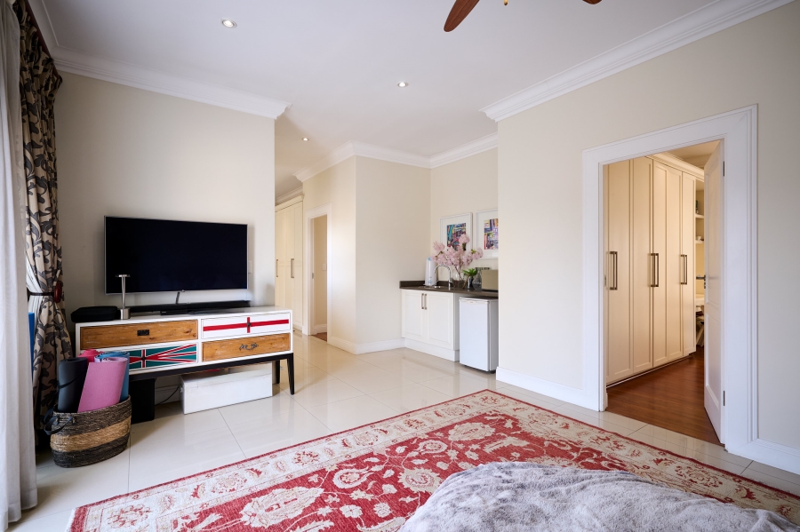 4 Bedroom Property for Sale in Waterfall Country Village Gauteng