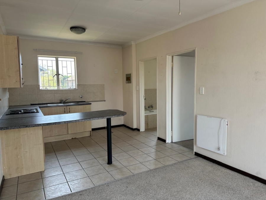 To Let 1 Bedroom Property for Rent in Aloe Ridge Estate Gauteng