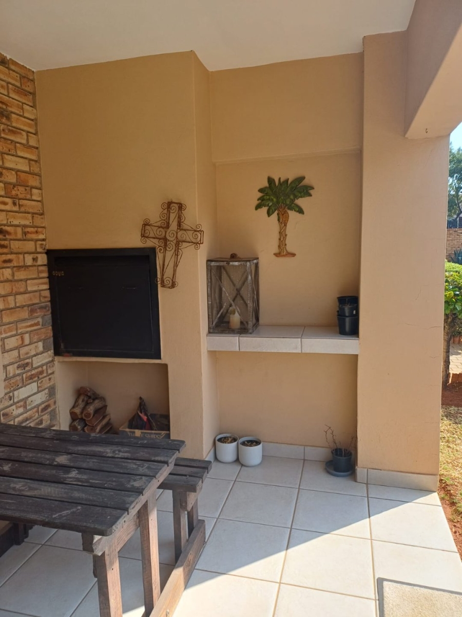 2 Bedroom Property for Sale in Randpoort Gauteng