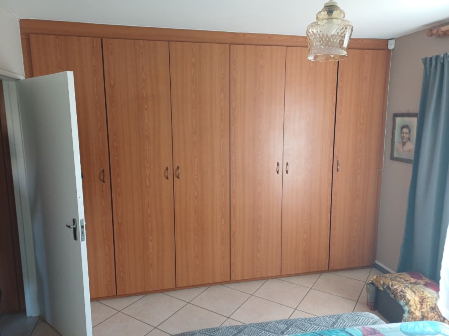 2 Bedroom Property for Sale in Randpoort Gauteng