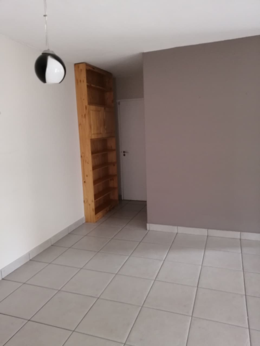 2 Bedroom Property for Sale in Randpoort Gauteng