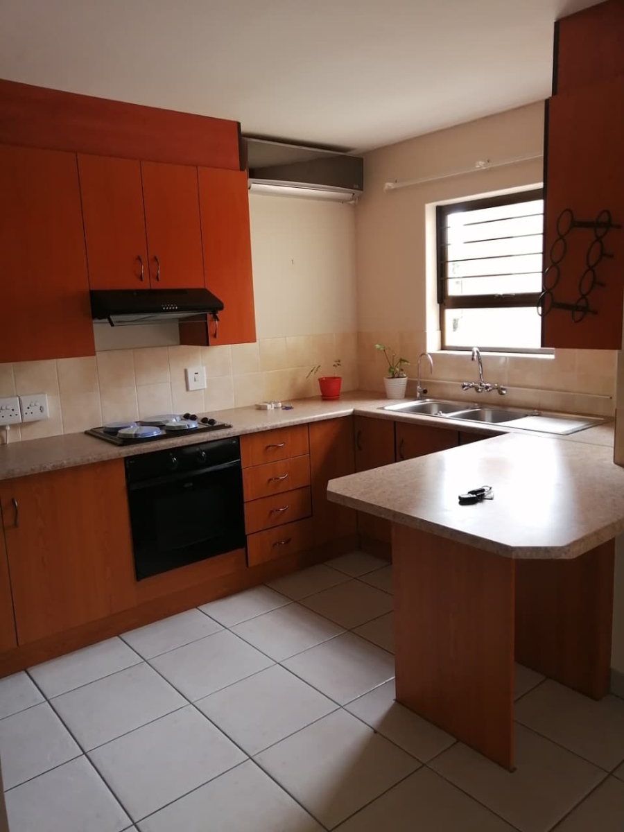 2 Bedroom Property for Sale in Randpoort Gauteng