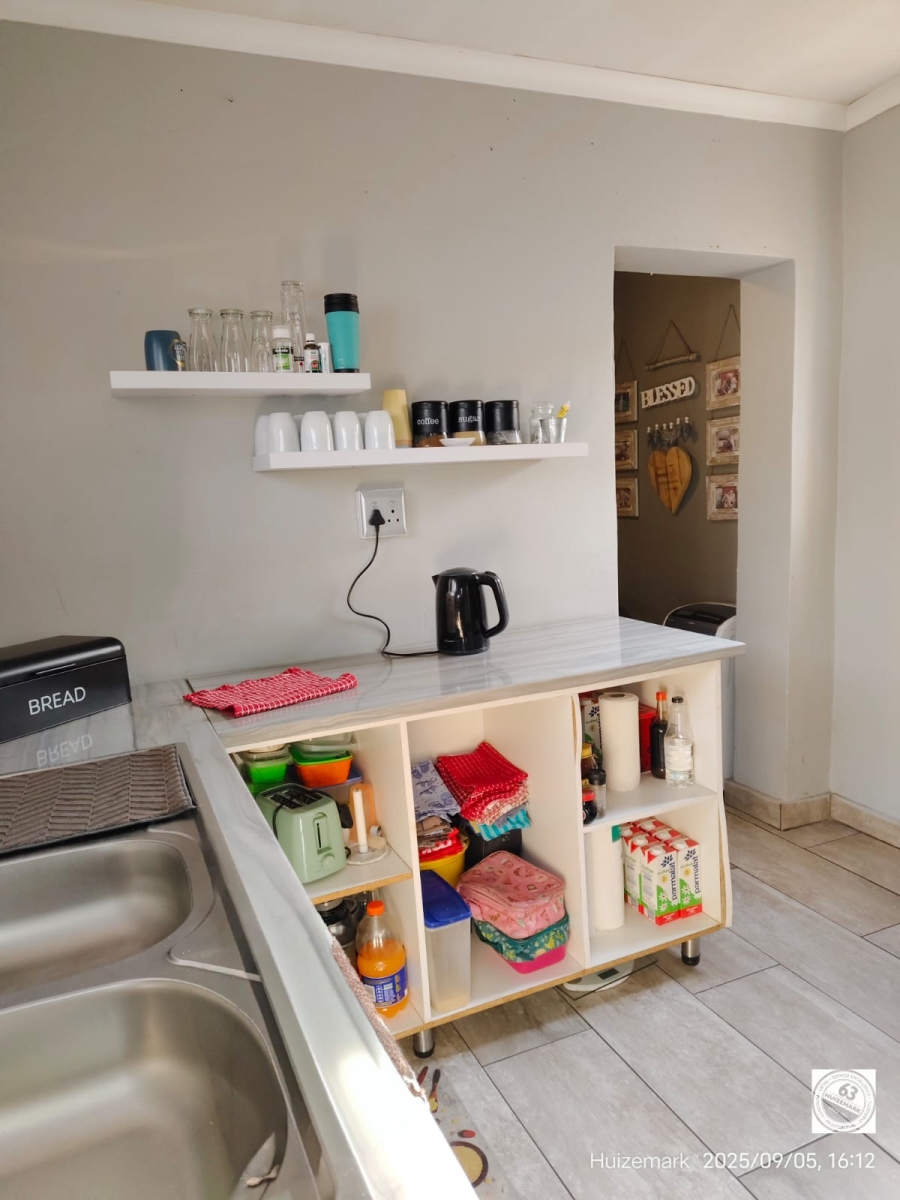 4 Bedroom Property for Sale in Vanderbijlpark Cw 6 Gauteng