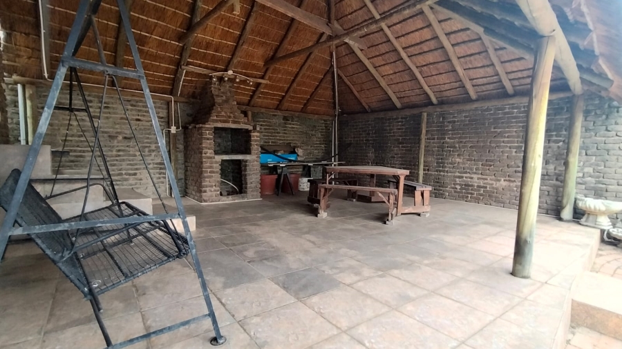 4 Bedroom Property for Sale in Lindhaven Gauteng