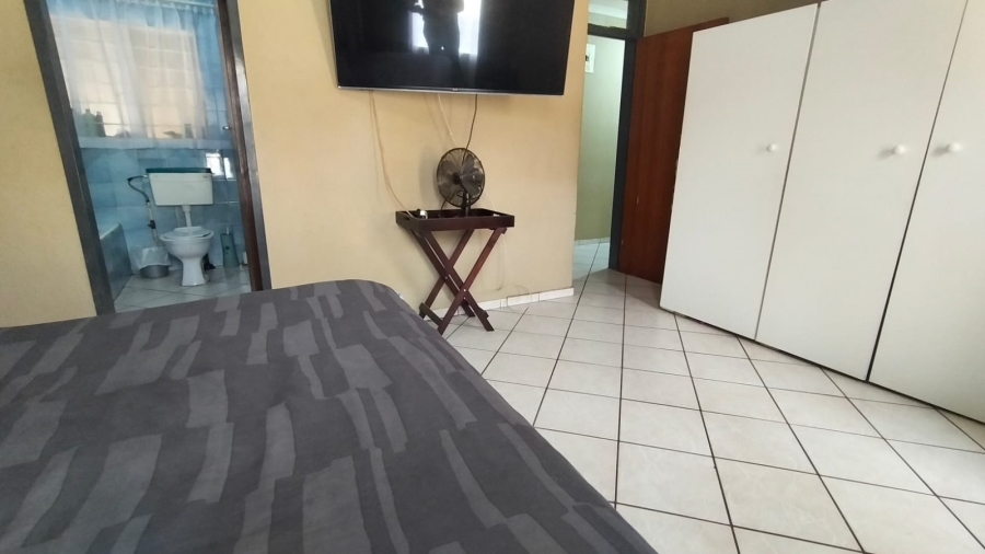 4 Bedroom Property for Sale in Lindhaven Gauteng