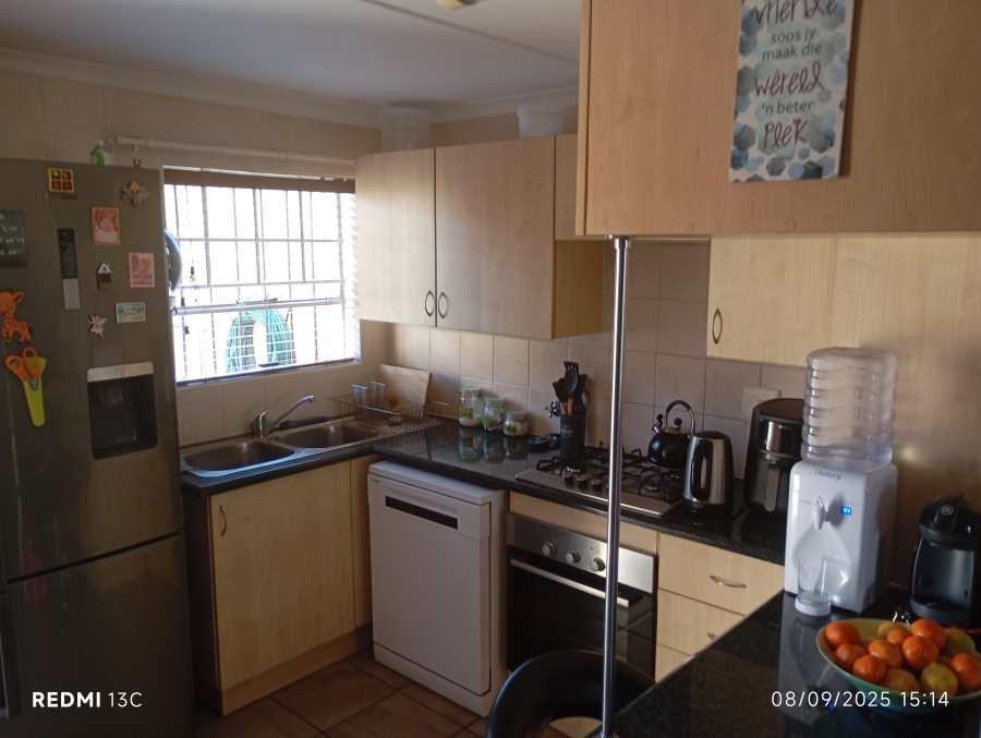 2 Bedroom Property for Sale in Rynfield Gauteng