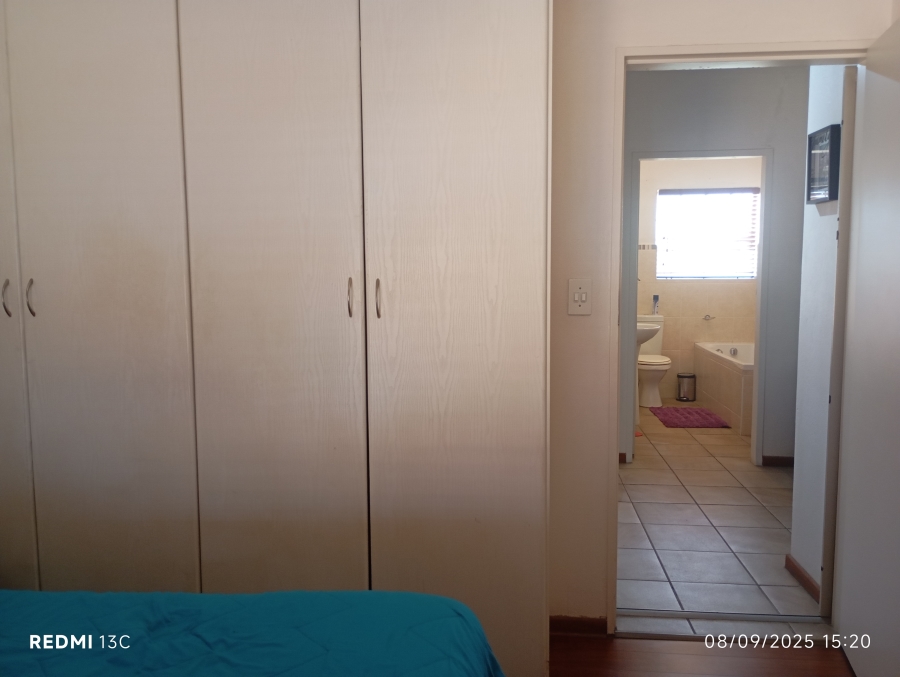 2 Bedroom Property for Sale in Rynfield Gauteng