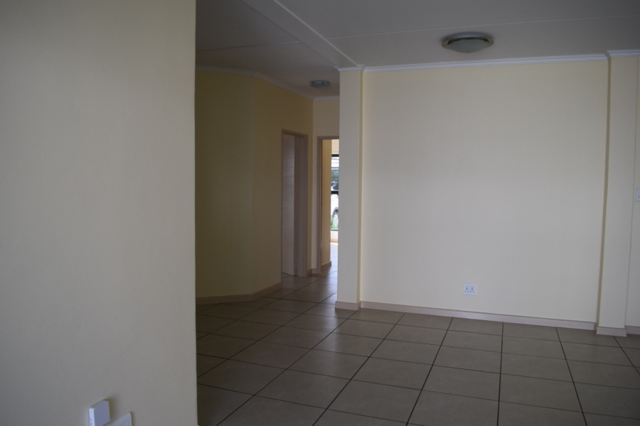 To Let 3 Bedroom Property for Rent in Petervale Gauteng