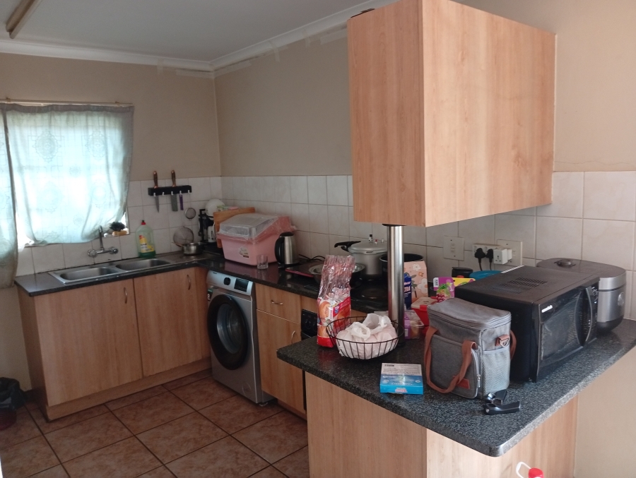 2 Bedroom Property for Sale in Equestria Gauteng