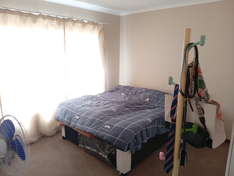 2 Bedroom Property for Sale in Equestria Gauteng