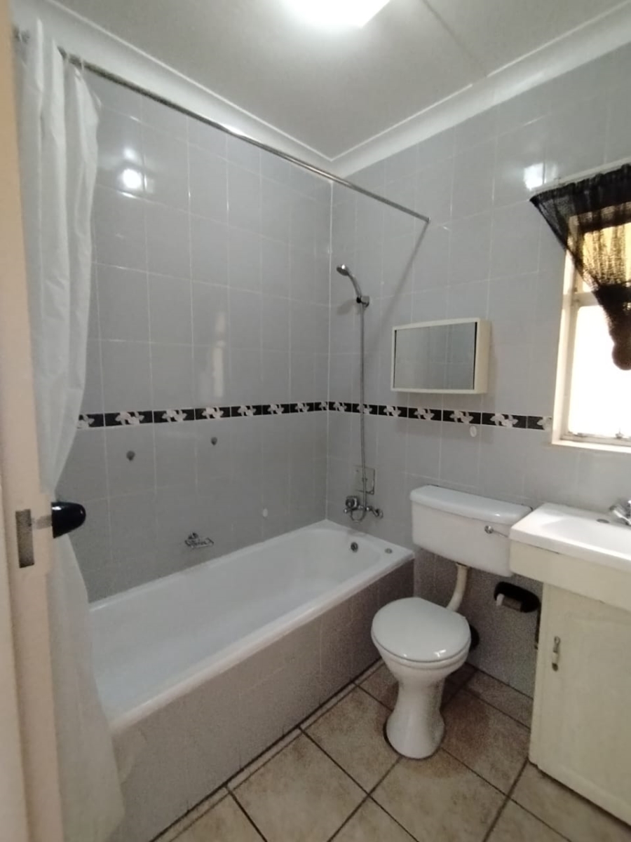 To Let 2 Bedroom Property for Rent in Meyerton Central Gauteng