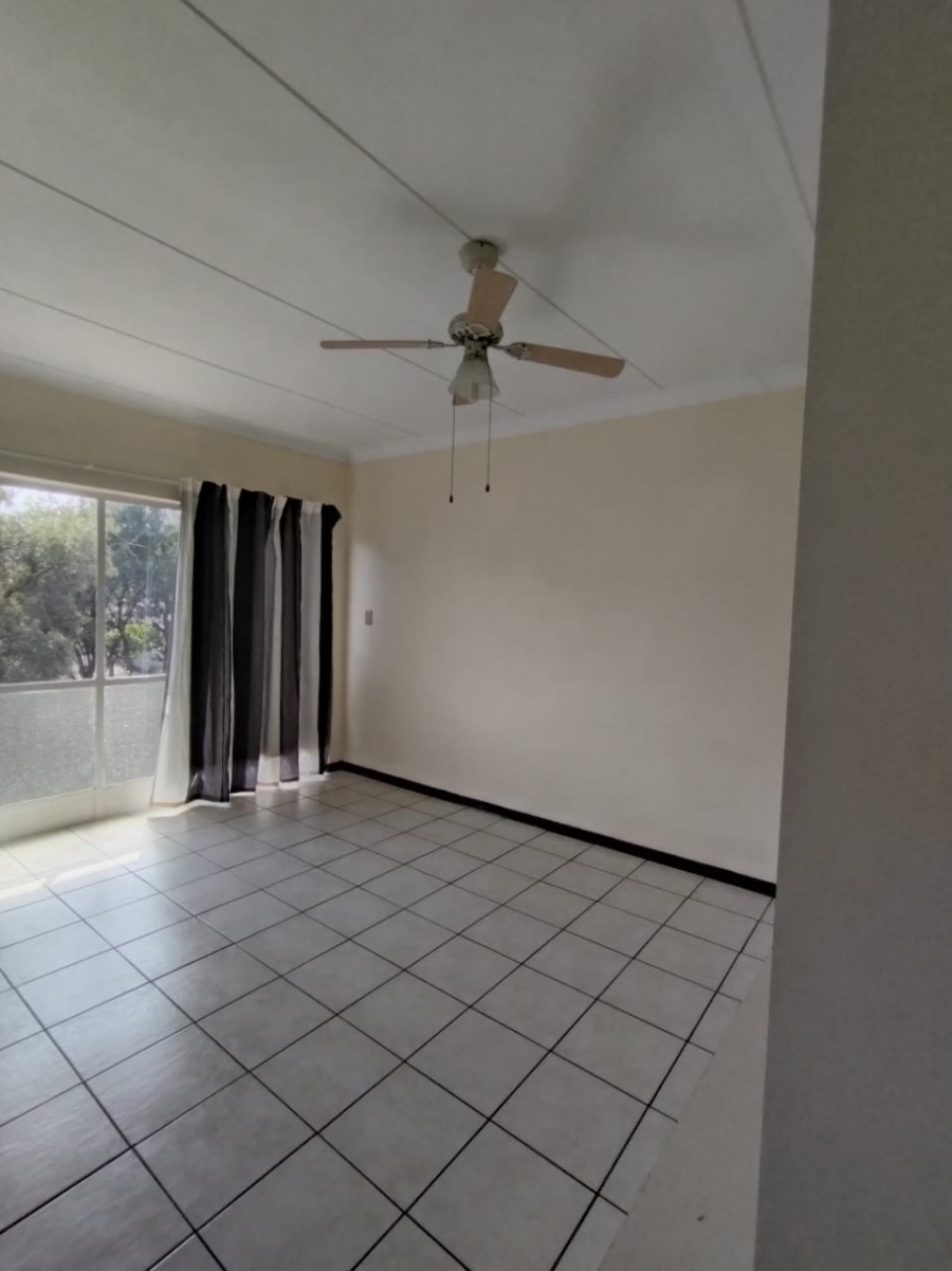 To Let 2 Bedroom Property for Rent in Meyerton Central Gauteng