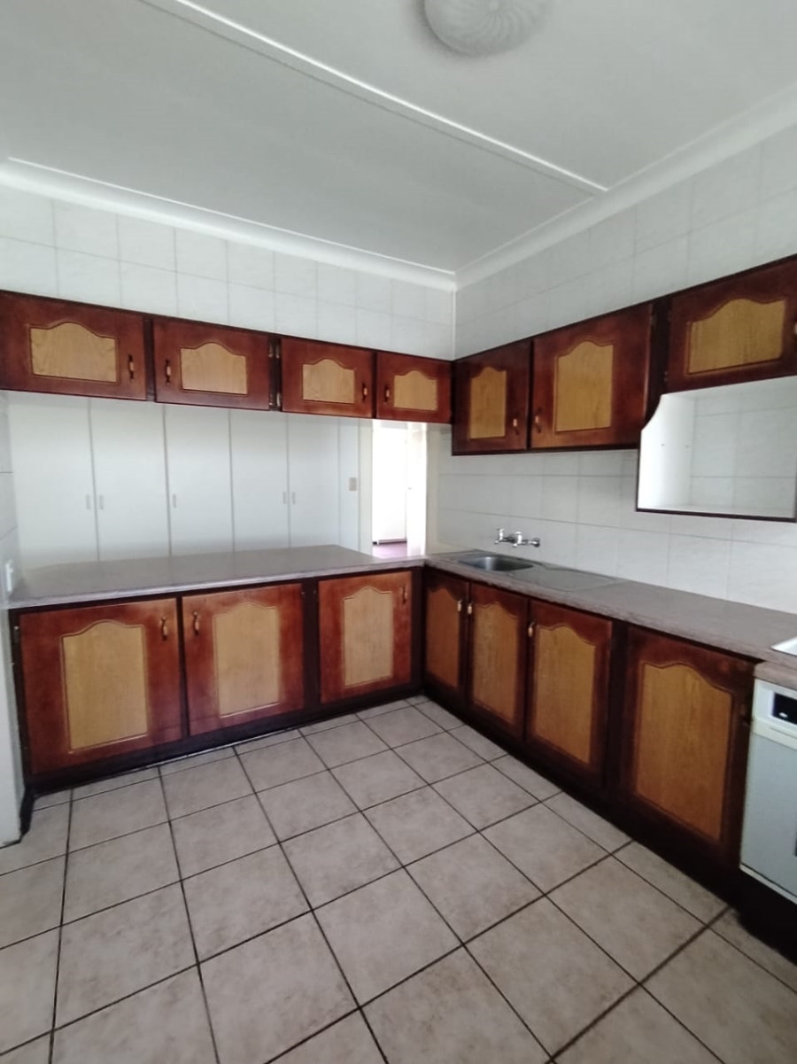 To Let 2 Bedroom Property for Rent in Meyerton Central Gauteng