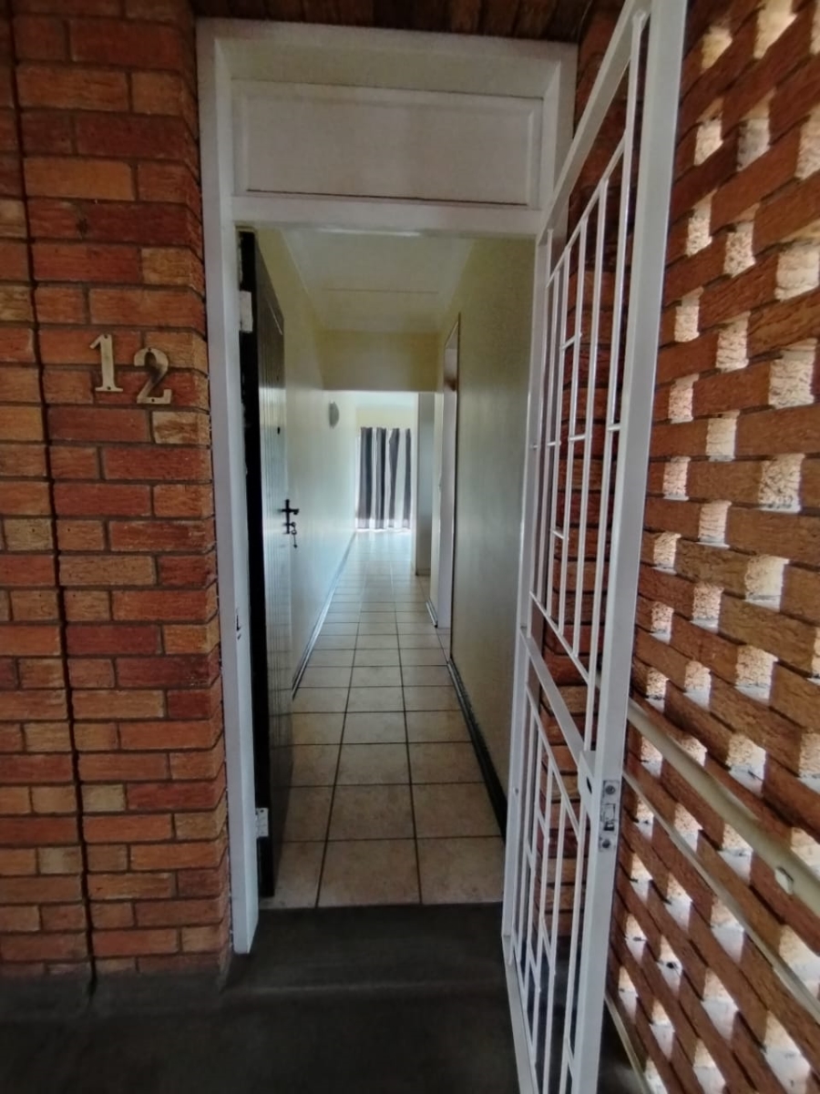 To Let 2 Bedroom Property for Rent in Meyerton Central Gauteng