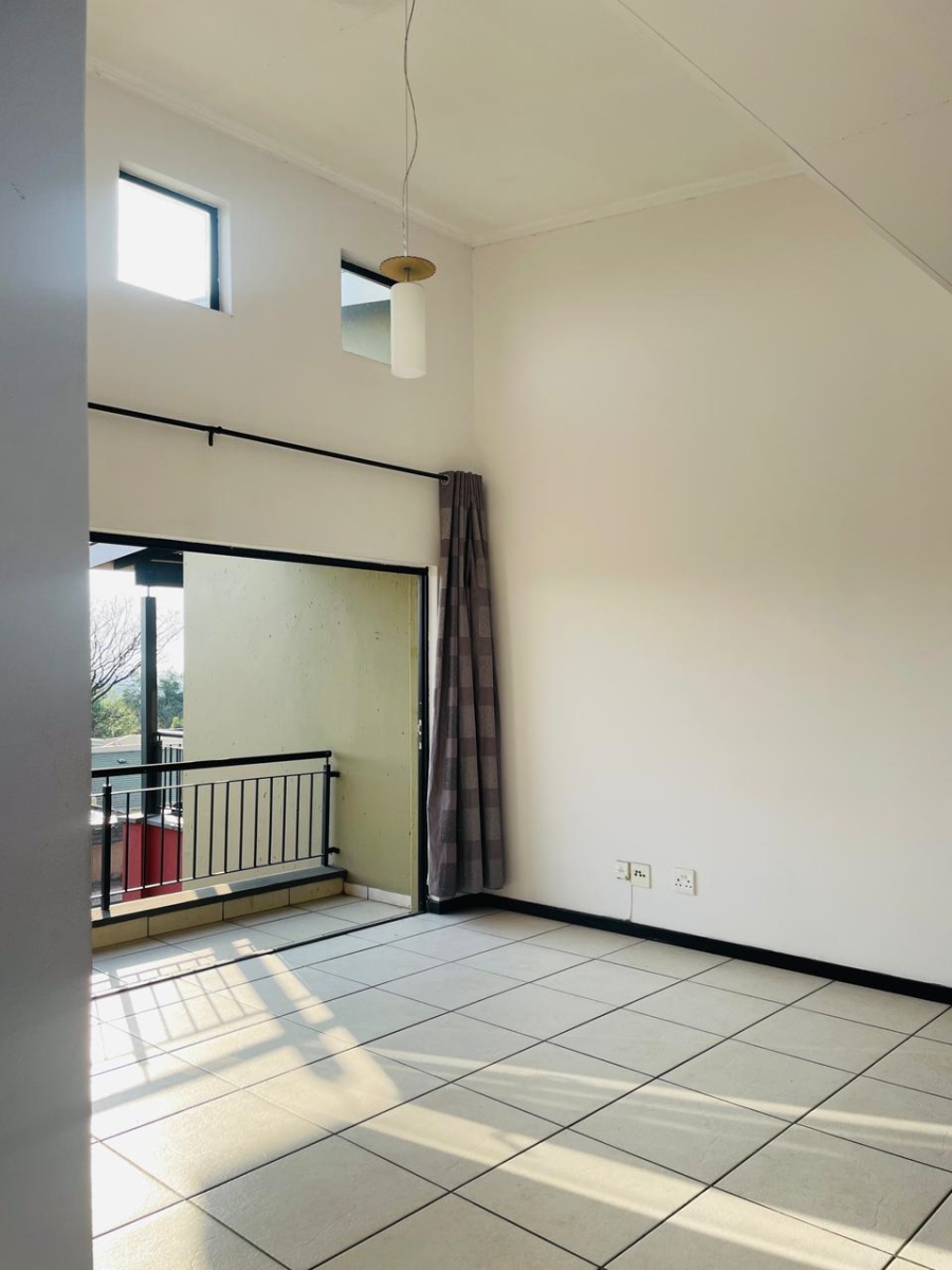 2 Bedroom Property for Sale in Douglasdale Gauteng