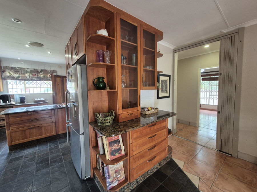 3 Bedroom Property for Sale in Sonneveld Gauteng