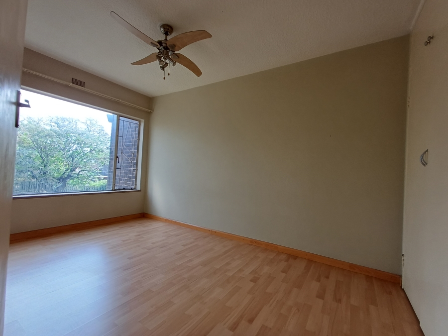 1 Bedroom Property for Sale in Clarens Park Gauteng