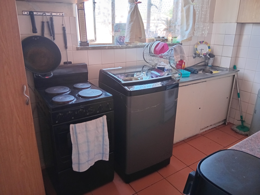 2 Bedroom Property for Sale in Kempton Park Central Gauteng