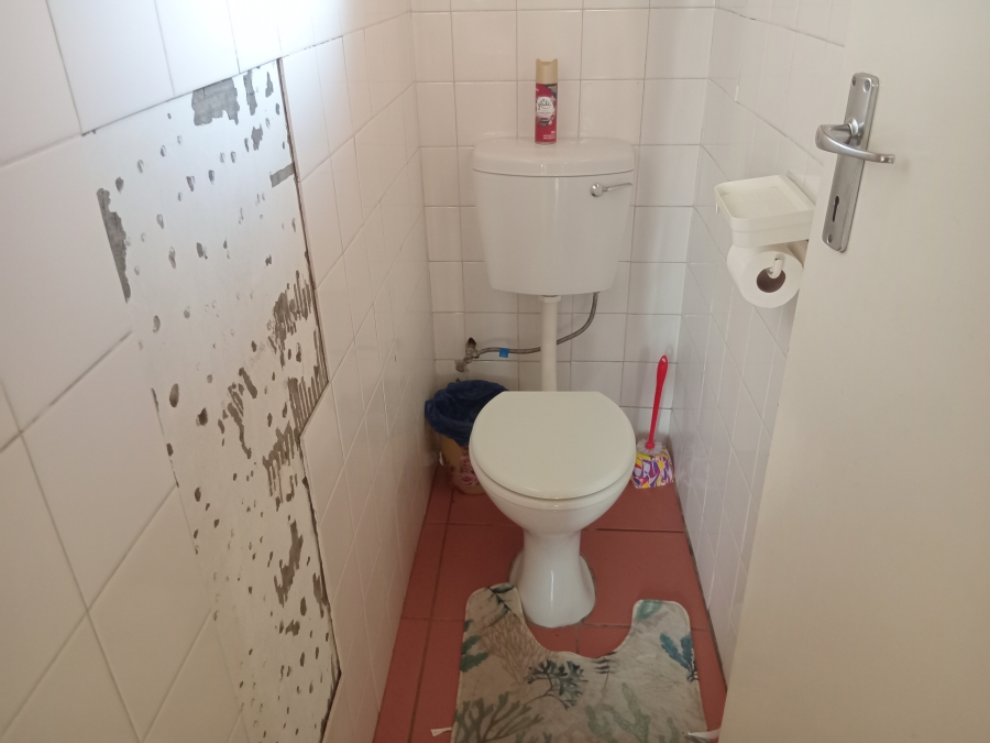2 Bedroom Property for Sale in Kempton Park Central Gauteng