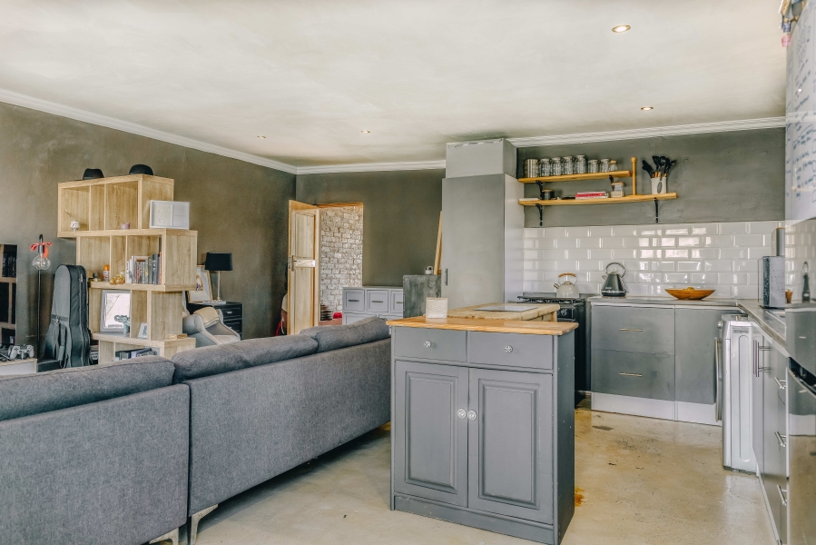 To Let 1 Bedroom Property for Rent in Wilro Park Gauteng