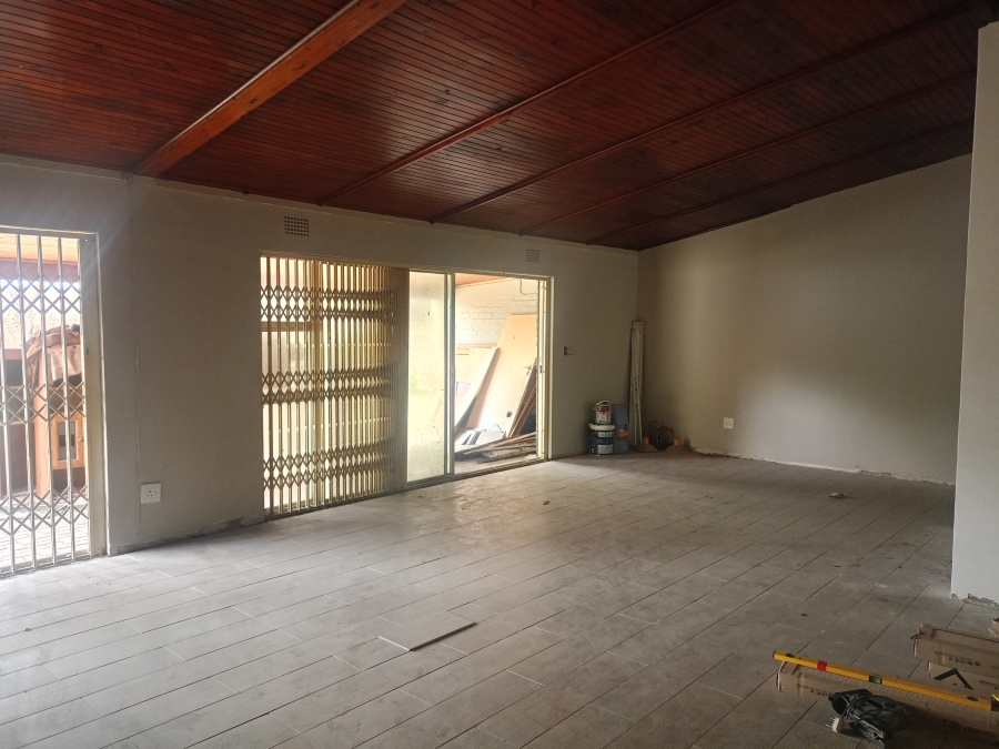 3 Bedroom Property for Sale in Vanderbijlpark SW 5 Gauteng