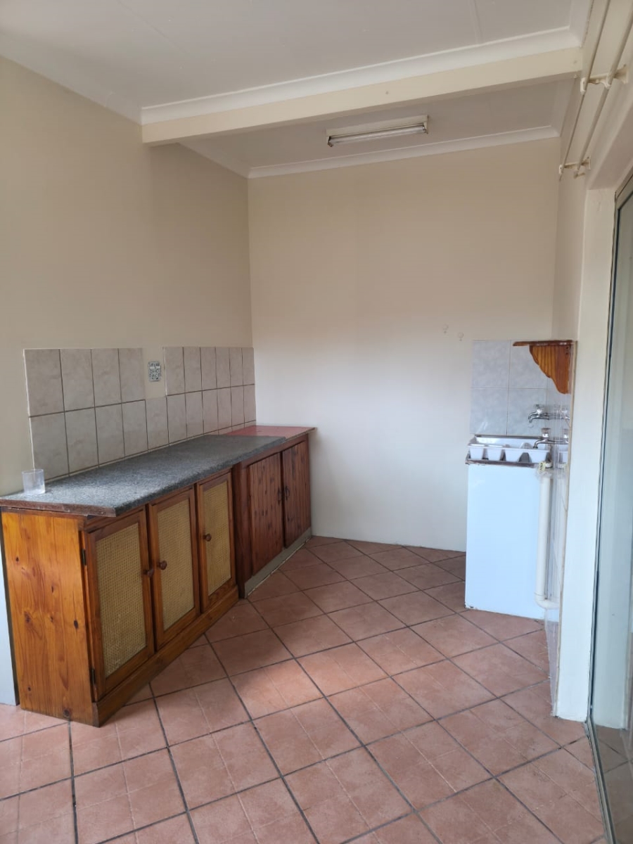 To Let 1 Bedroom Property for Rent in Rietfontein Gauteng