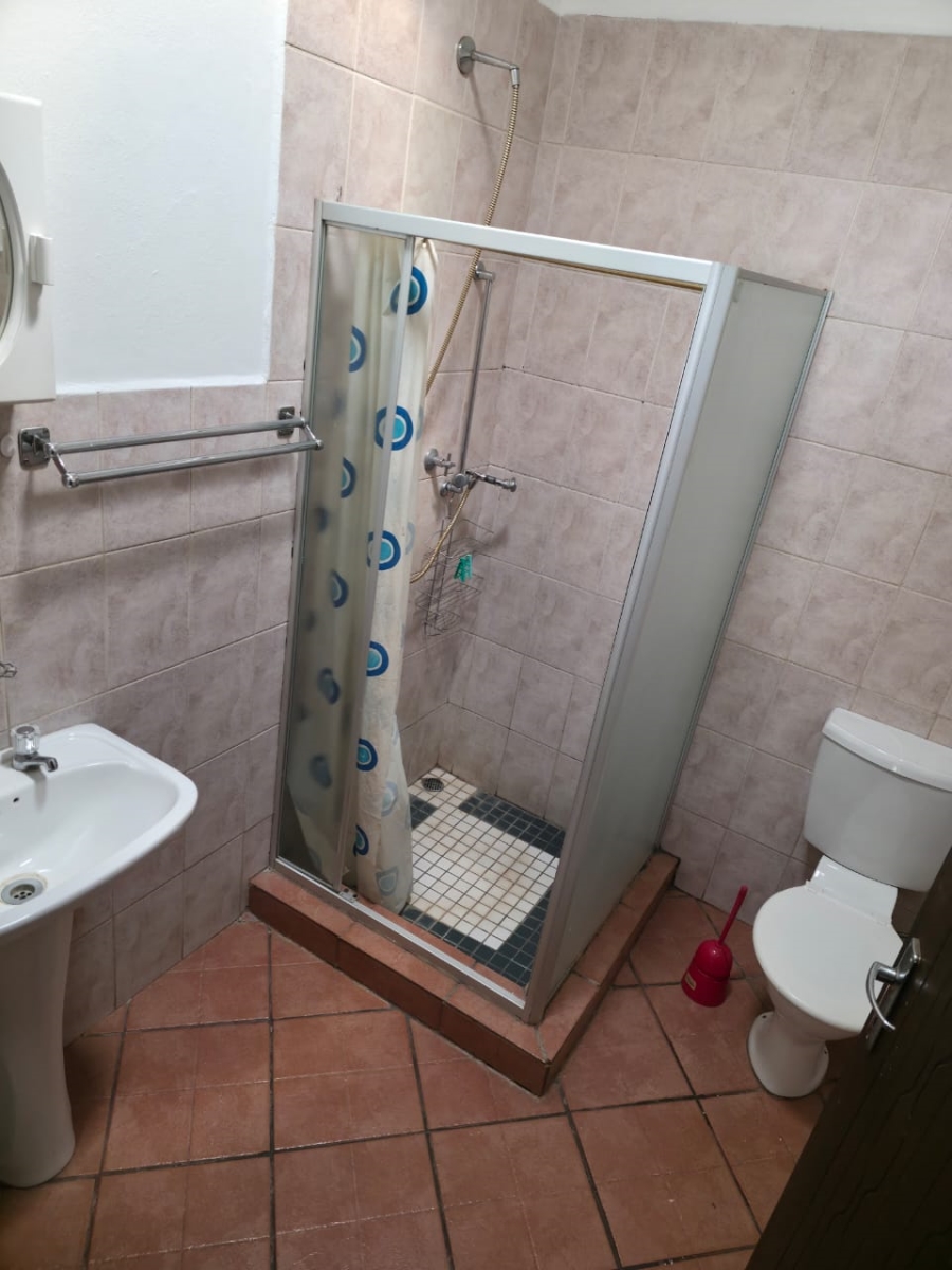 To Let 1 Bedroom Property for Rent in Rietfontein Gauteng