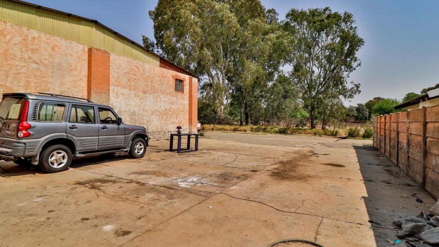 12 Bedroom Property for Sale in Benoni AH Gauteng