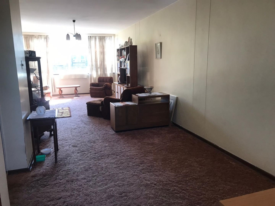 To Let 1 Bedroom Property for Rent in Eastleigh Gauteng