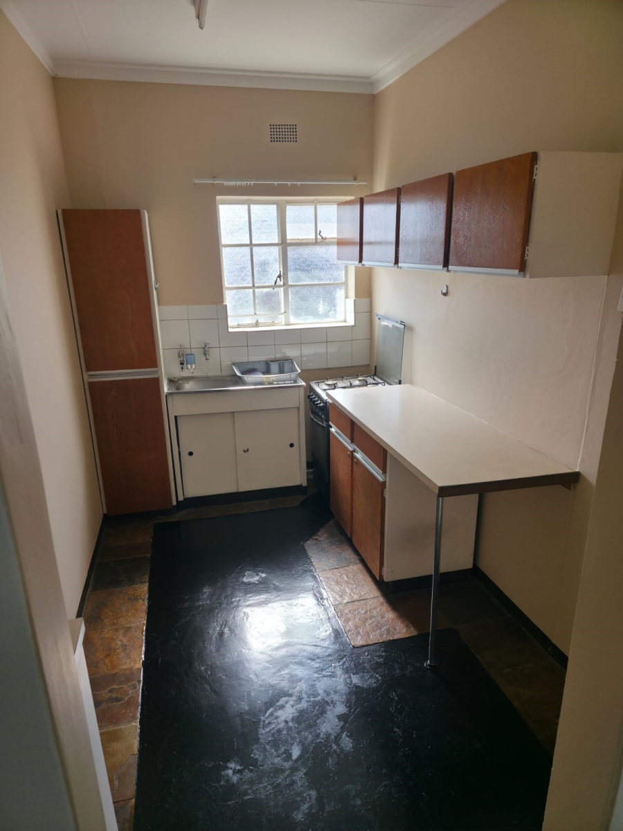 To Let 1 Bedroom Property for Rent in Queenswood Gauteng