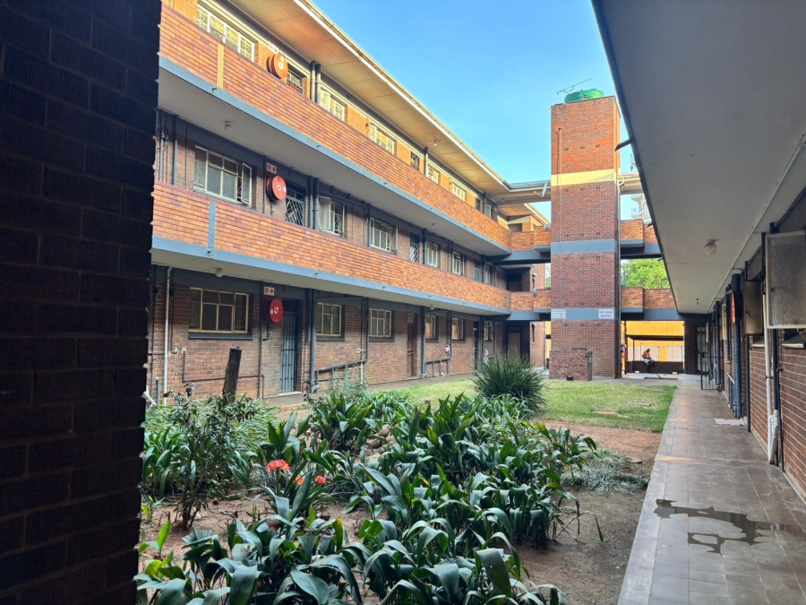 2 Bedroom Property for Sale in Arcadia Gauteng