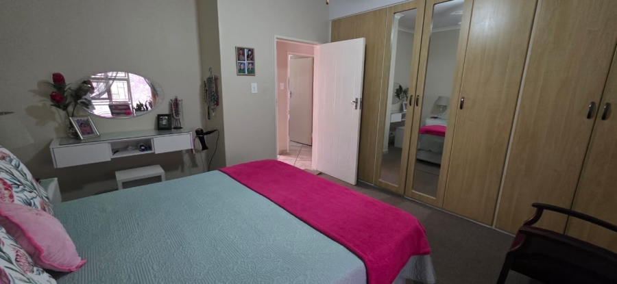 2 Bedroom Property for Sale in Vanderbijlpark SE 2 Gauteng