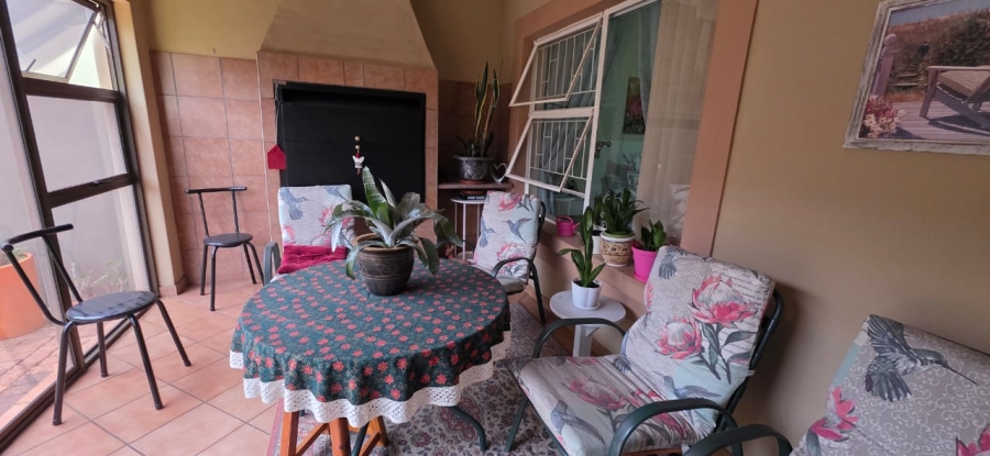 2 Bedroom Property for Sale in Vanderbijlpark SE 2 Gauteng