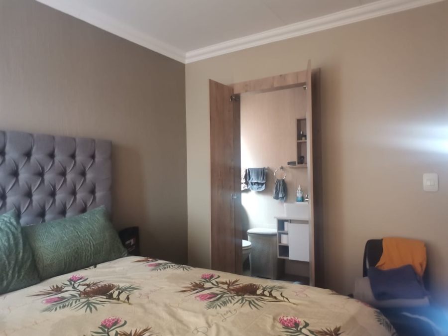 3 Bedroom Property for Sale in Roodepark Eco Estate Gauteng