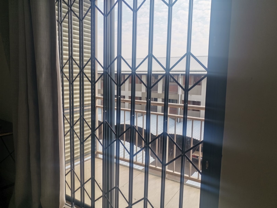 3 Bedroom Property for Sale in Roodepark Eco Estate Gauteng