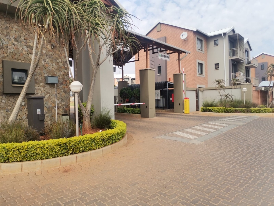 3 Bedroom Property for Sale in Roodepark Eco Estate Gauteng