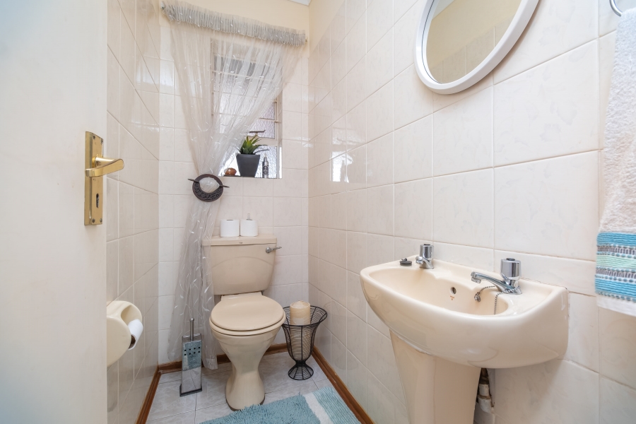 4 Bedroom Property for Sale in Noordheuwel Gauteng