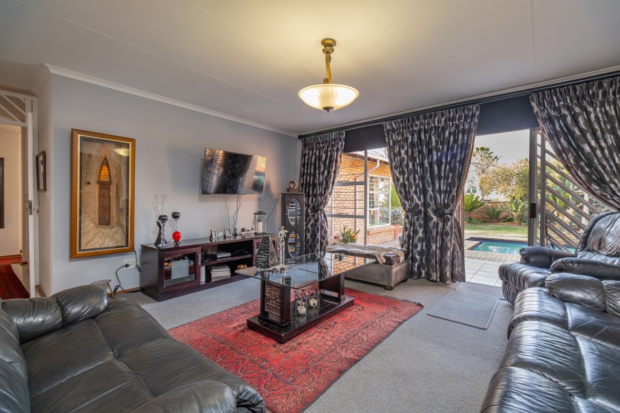 4 Bedroom Property for Sale in Noordheuwel Gauteng