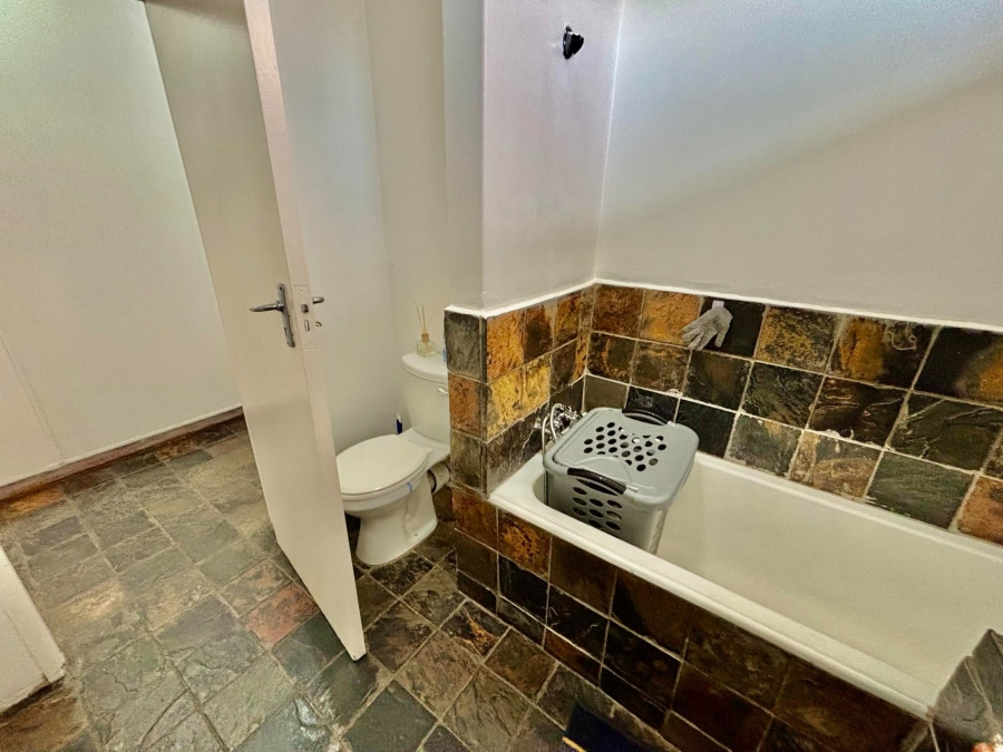 3 Bedroom Property for Sale in Atholl Gauteng