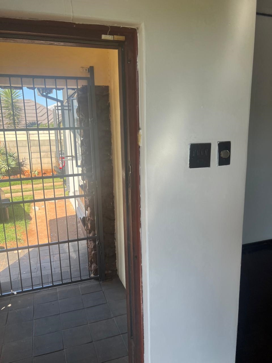 3 Bedroom Property for Sale in Brenthurst Gauteng