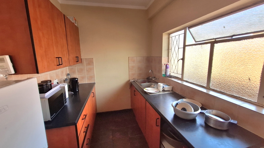 4 Bedroom Property for Sale in Gezina Gauteng