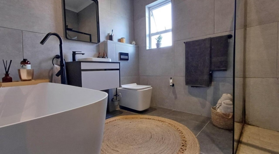 3 Bedroom Property for Sale in Riverspray Lifestyle Estate Gauteng