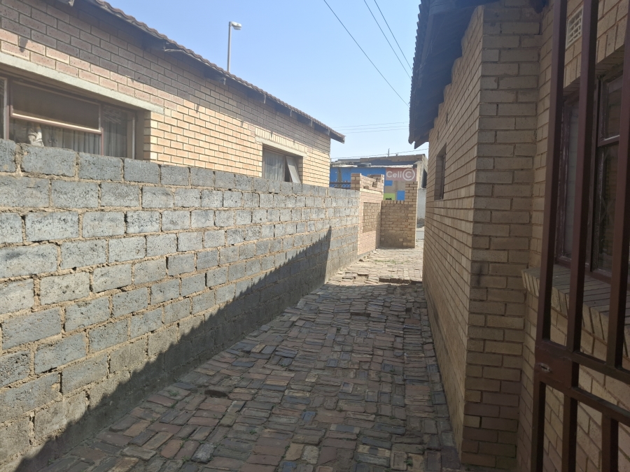 1 Bedroom Property for Sale in Ivory Park Gauteng