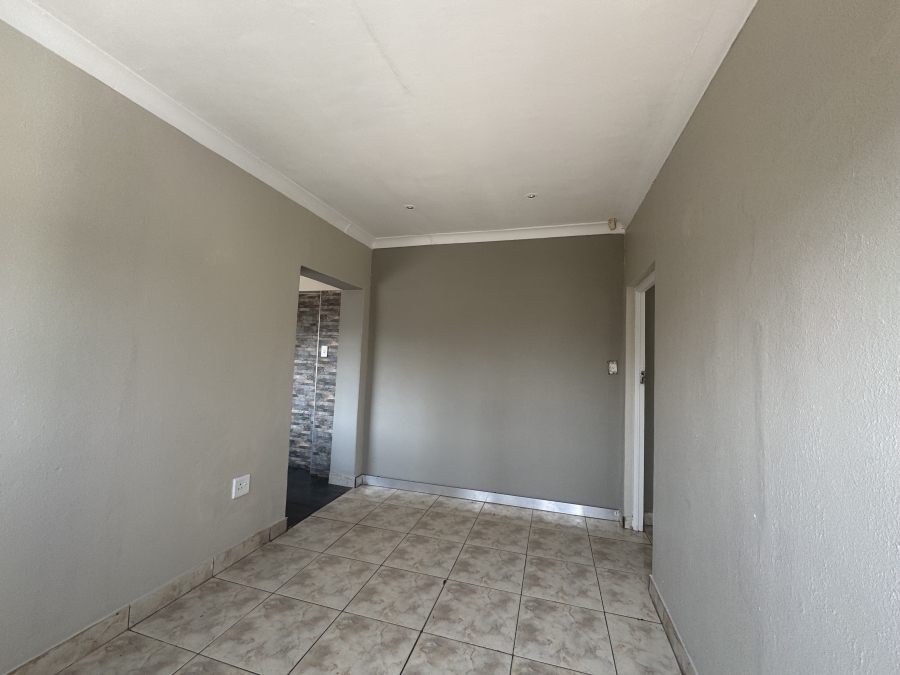 1 Bedroom Property for Sale in Kensington Gauteng