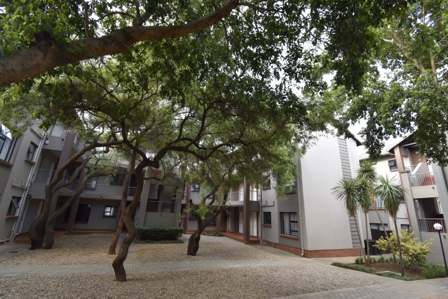 To Let 2 Bedroom Property for Rent in North Riding Gauteng