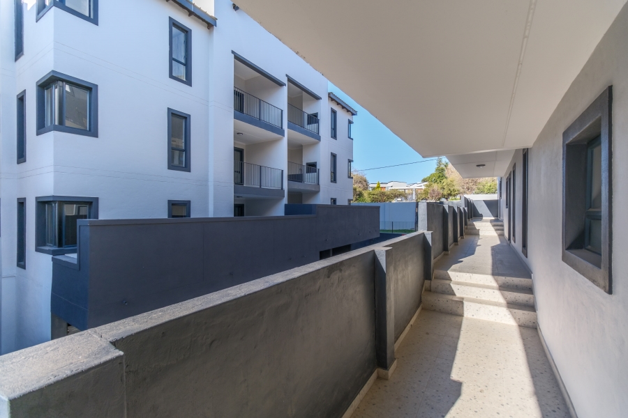 To Let 2 Bedroom Property for Rent in Bryanston Gauteng