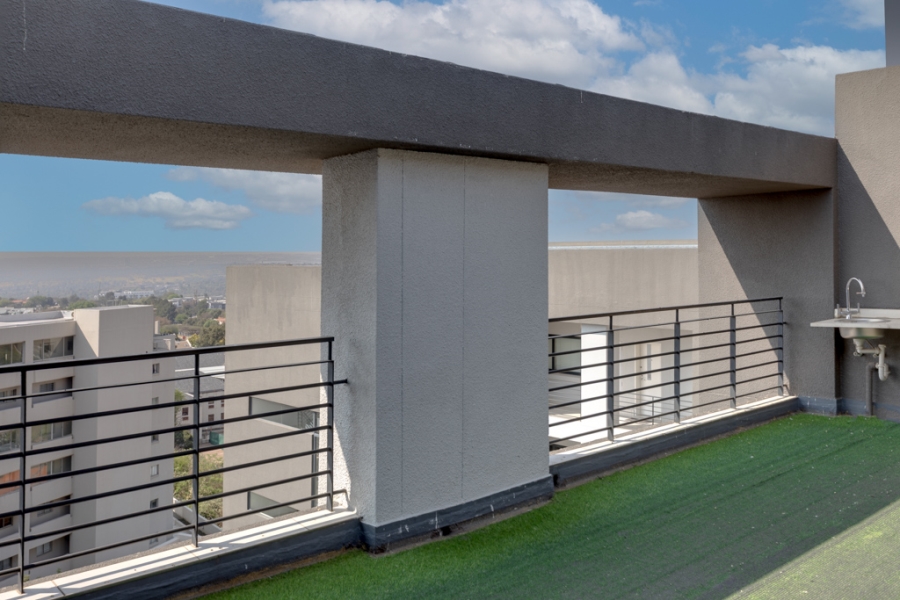 2 Bedroom Property for Sale in Morningside Gauteng