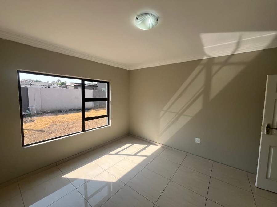 3 Bedroom Property for Sale in Lambton Gauteng